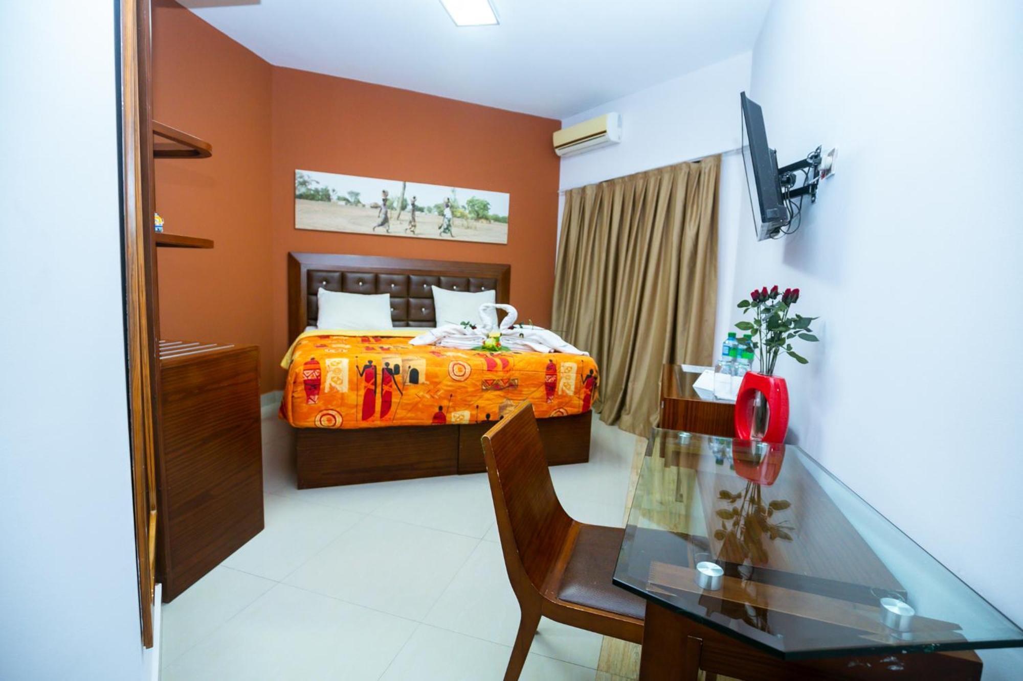 Wakola Hotel Cheikh Anta Diop Dakar Ngoại thất bức ảnh